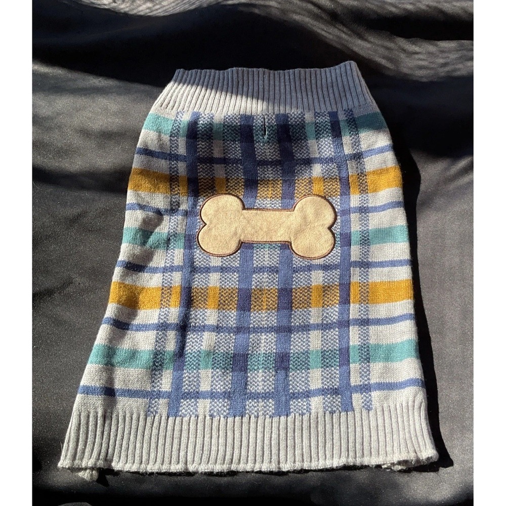 VIBRANT LIFE DOG SWEATER BONE PLAID 28 W X 19 L. Dog Life Warm Stylish Cozy